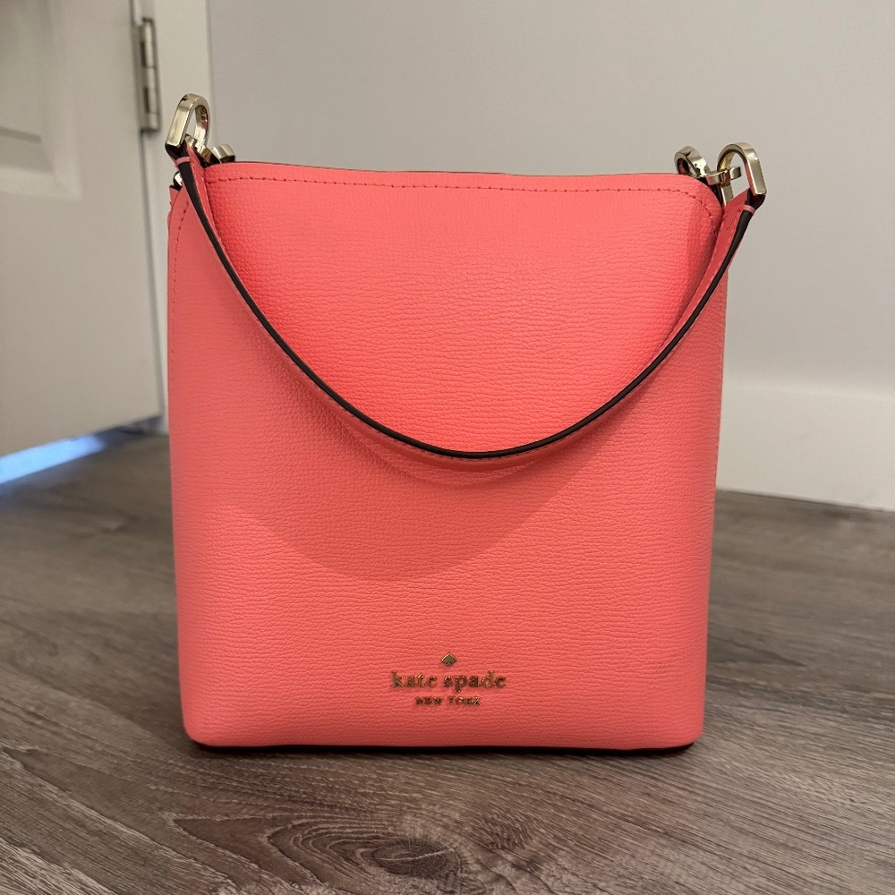 Kate Spade bucket bag